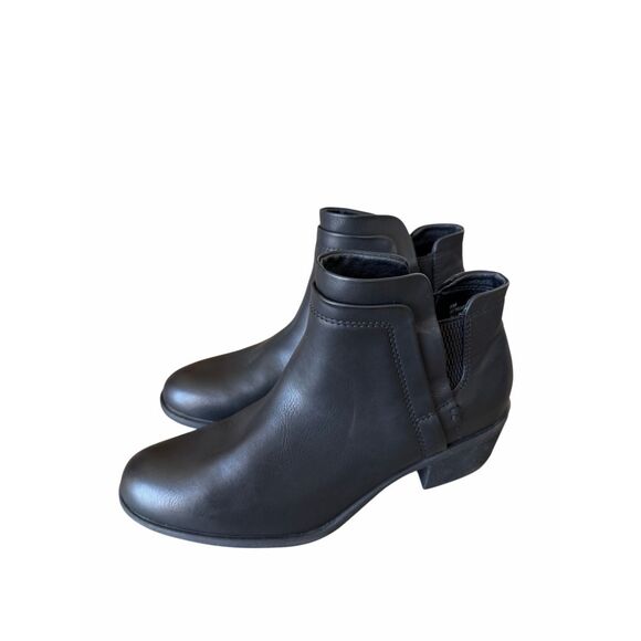 B.o.c Ankle Booties Size 8 Black Block Heel Elastic Gore Panels Cushioned - Picture 3 of 9